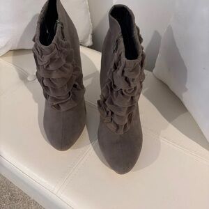 Boots Ruffled Gray Ankle Booties